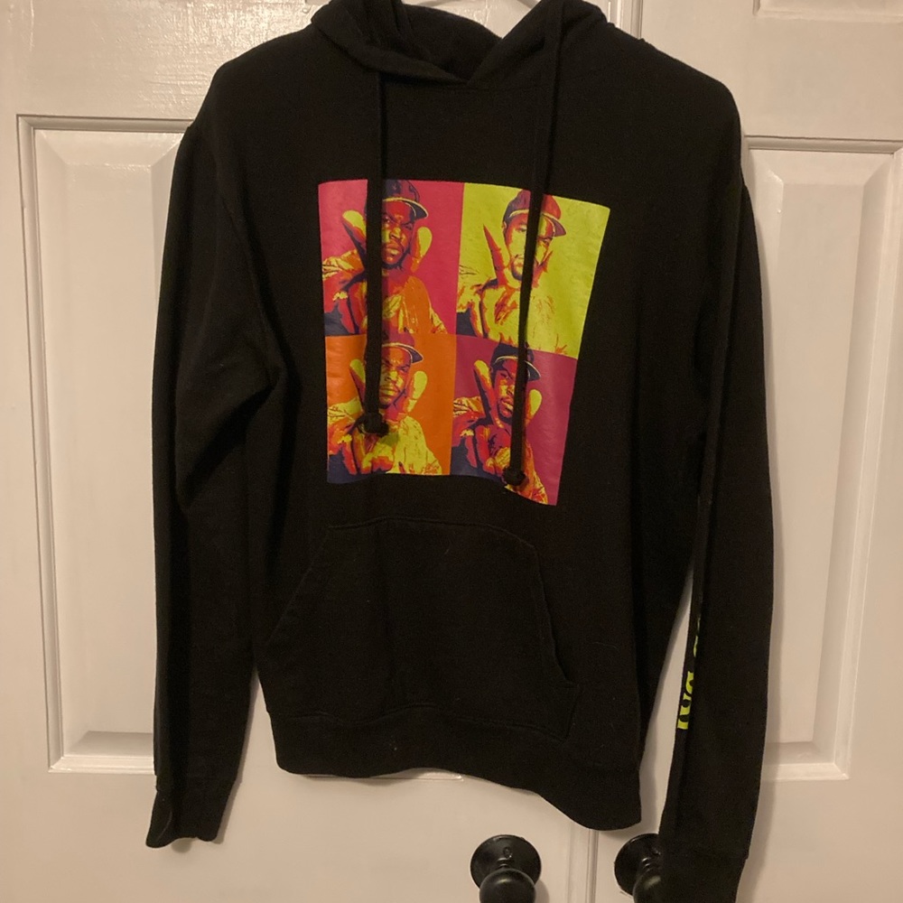 Men’s Dr. Dre sweatshirt Medium
